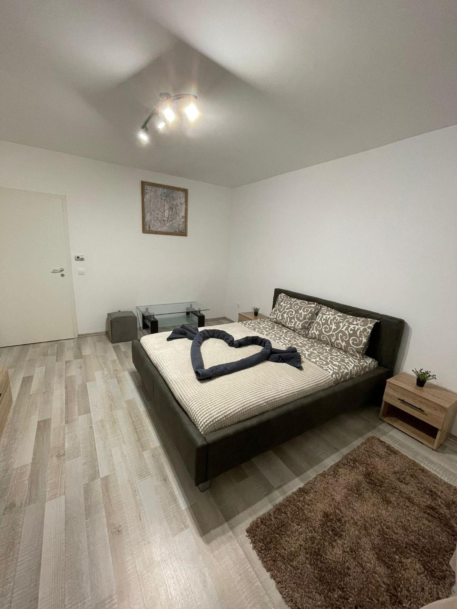 Ddm Residence Brasov Ngoại thất bức ảnh